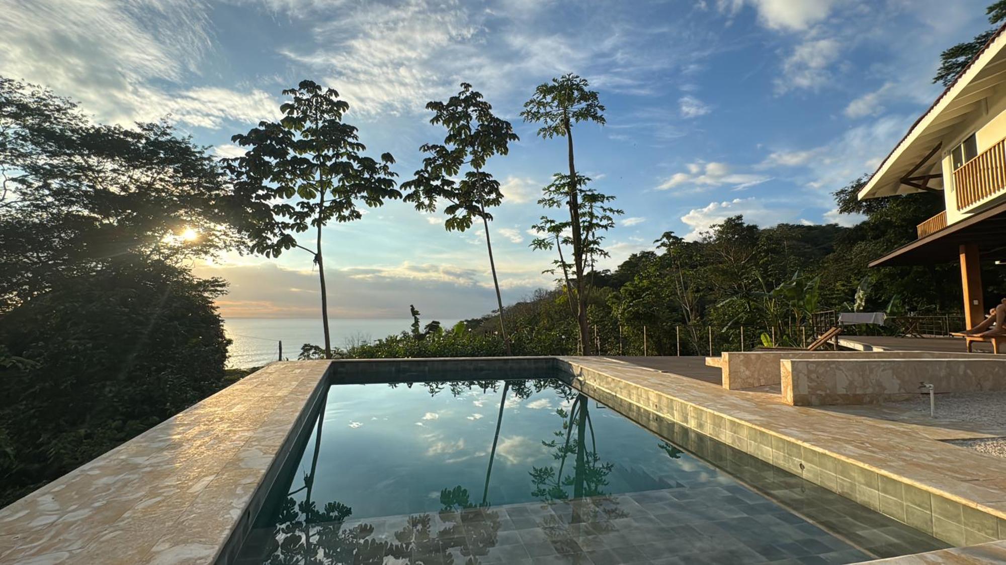 Casa Luna - Private Suites With Ocean View, Pool, Ac, Wifi Playa Santa Teresa  Exterior photo